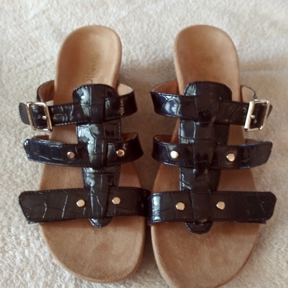 Woman's Sandals